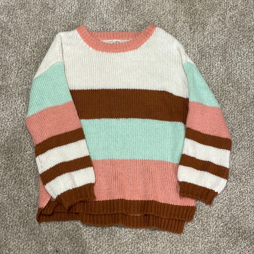 Women’s boutique oversized sweater.